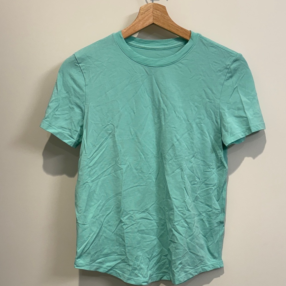 lululemon athletica Mint Crew Neck Short Sleeve Tee